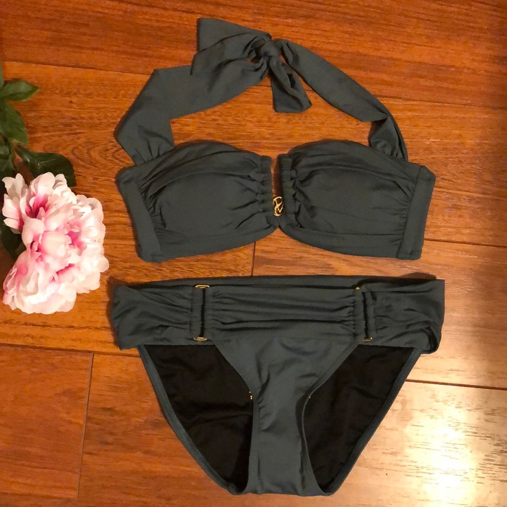 NWOT Victoria’s Secret bikini